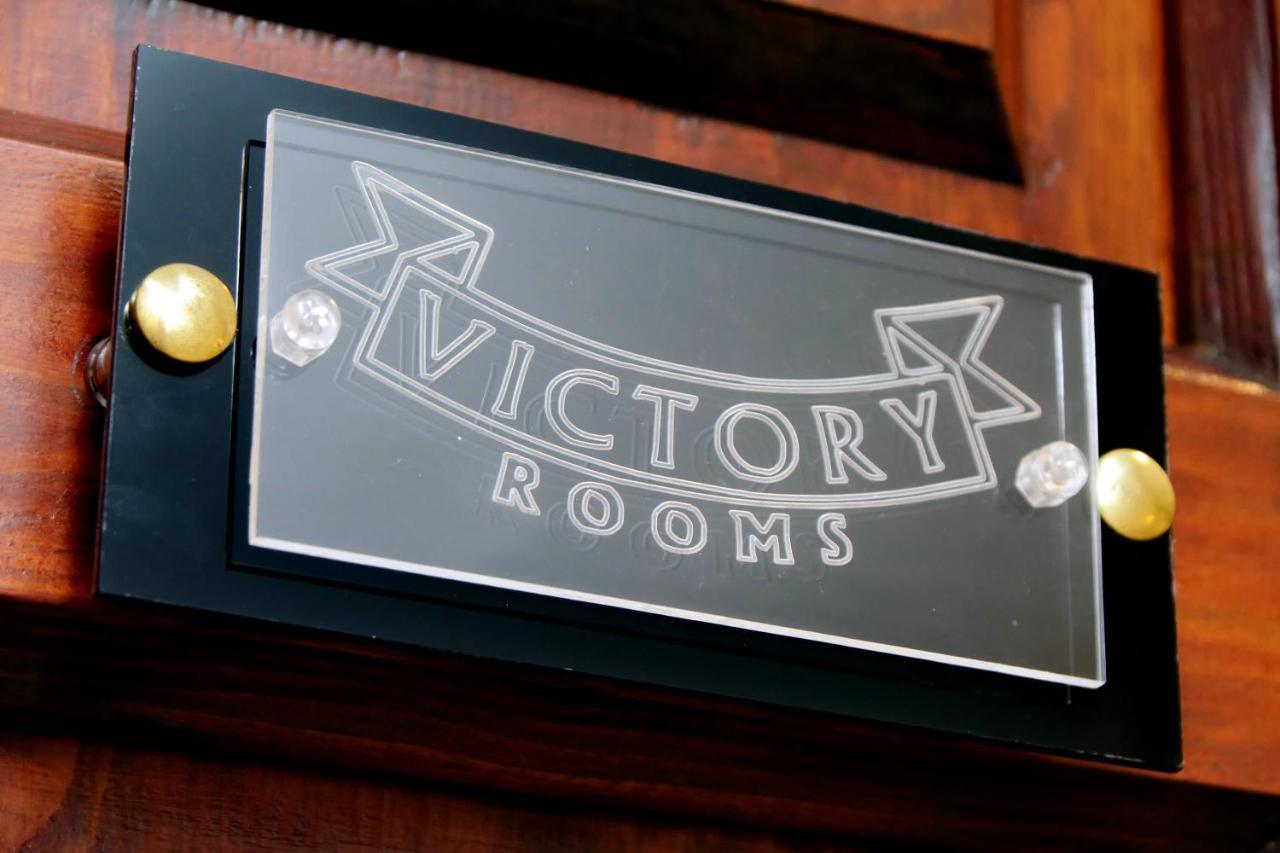 Alojamento de Acomodação e Pequeno-almoço Victory 5*